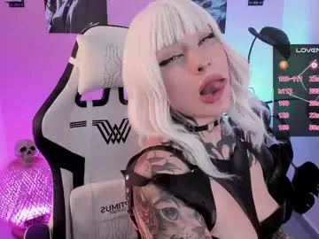 velvetvampire on Chaturbate 
