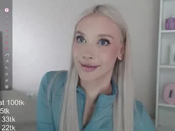 vickyfuckingdoll — Multi Goal: sex machine on ^^  <3 private is open :) [8735 tokens left] #cosplay #ahegao #hairy #anal #18