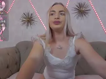 viktoriablue — Tickle me with gentle vibes Spin Wheel to win a hot prize! Pvt only 6tk/ min, join me!  - Multi Goal: All naked fun! [288 tokens left] #lovense #bigass #blonde #daddy #young