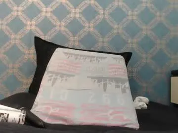 violeta_cute18 — hello guys, the perfect ass in all chaturbate / PVT is open / at goal Squirt ! explosion  #squirt #anal #latina #bigtits [0 tokens remaining]