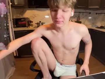 walterback — Goal: flash ass and hard spank #lovense #young #new #18 #bigdick - Next Goal: flash dick