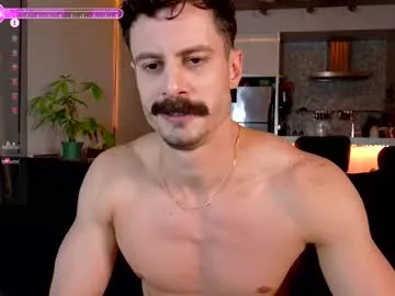 willyumx on Chaturbate 