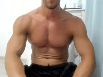 woolfiie — 30 tks flash/flex naked flex #hunk #master #alpha #muscles [0 tokens remaining]