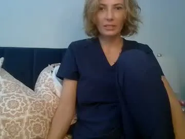 xpbunni — TOPLESS 10 minutes #bigtits #milf #new #married  [498 tokens remaining]