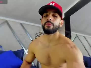 yiyo10_ on Chaturbate 