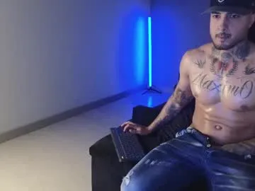 yorditatoo — naked and cum #colombia #latino #muscle #bigcock #cum #tatoo [994 tokens remaining]