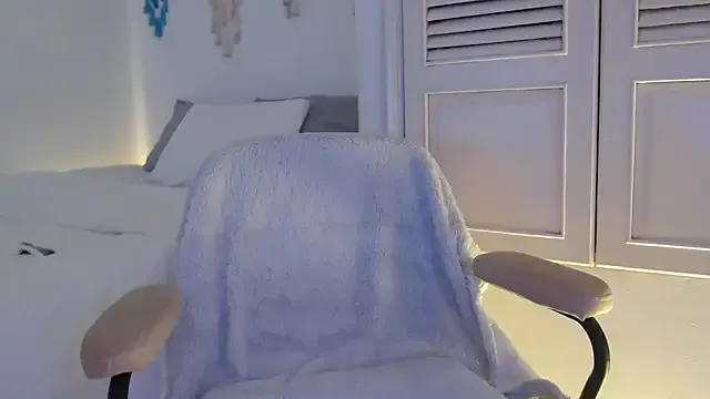 __Meow on StripChat 