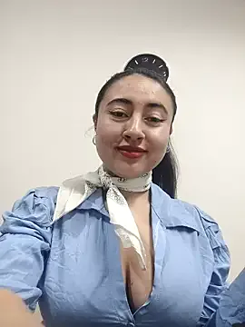 _Sarah-Office1 — Squirt At my workplace 