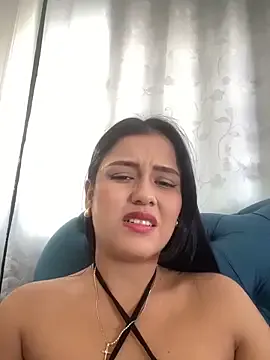 AbbyMillerrr on StripChat 