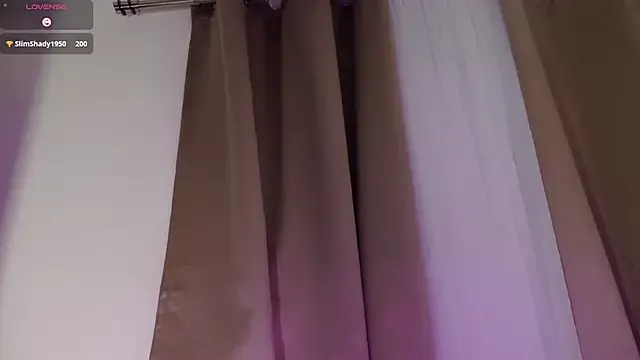 aidaadams on StripChat 