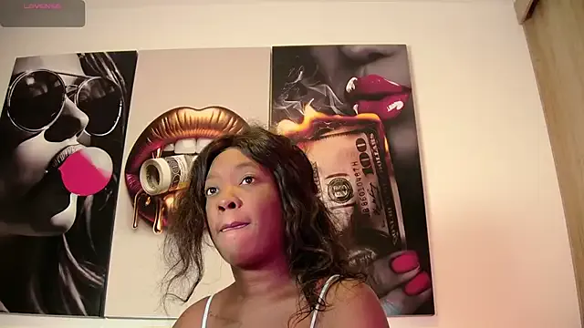 aidaadams on StripChat 