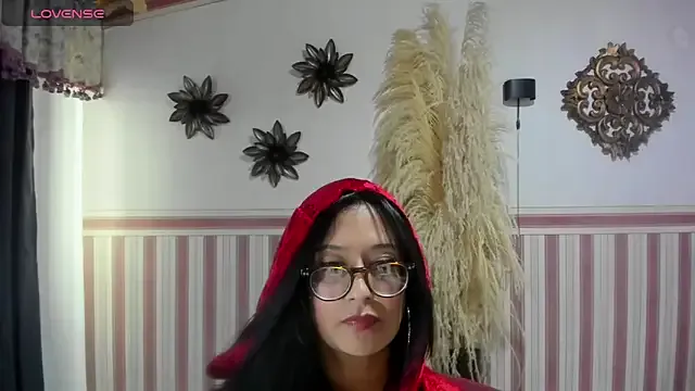 AnnaPerez_ — Oil in my tits