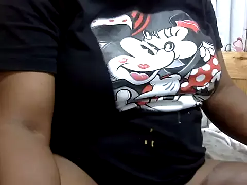 Anne-Marrie on StripChat 