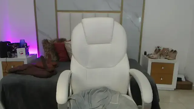 annita_cooper_ on StripChat 