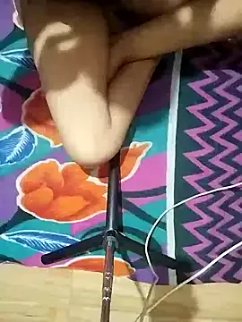 arachnahot on StripChat 