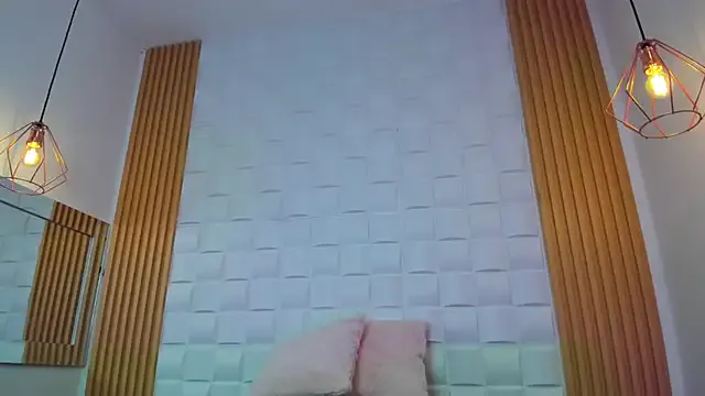 AriaBelle on StripChat 