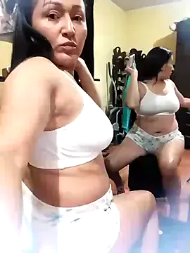 ArianaMist on StripChat 