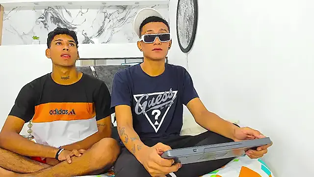 AVENGER_BOYS — CUM SHOW x1b