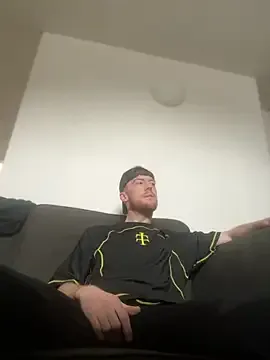 bailey_mcvicar — Cum, oil & edge show ;) king runs it