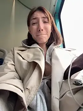 BallerinaCappuccino_ — show my nipple 