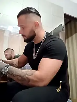 Barber33zk — Hetero publicznie, zapraszam Panie