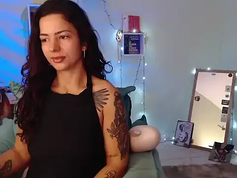 BeellyDance on StripChat 