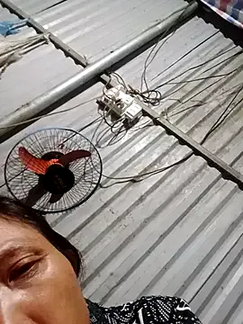 bella-bae on StripChat 