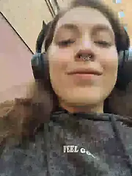 Bella_Gloria on StripChat 
