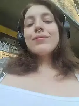 Bella_Gloria on StripChat 