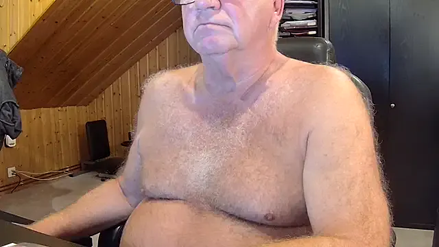 biggandybig — every 100 tk you get a gift