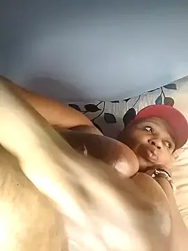 bubblendz1988 on StripChat 