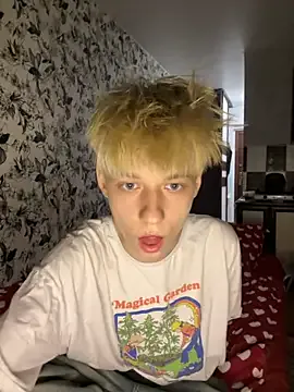 bunny_ben — Private on StripChat