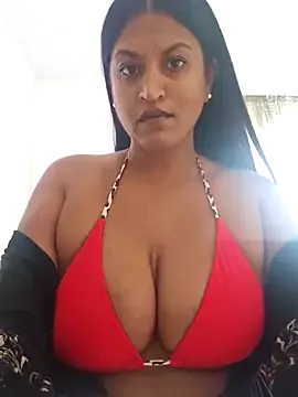 Busty_AriaX — Boobs out