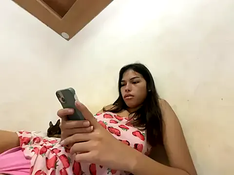 chiiiquii-t — cumshow with my cousin boy