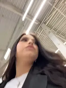 Chloe__Moon — SWALLOW UR HARD COCK IN PUBLIC