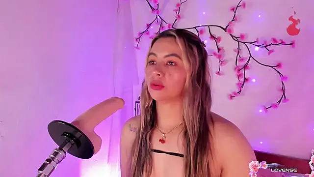 chubbyZoe — show pussy