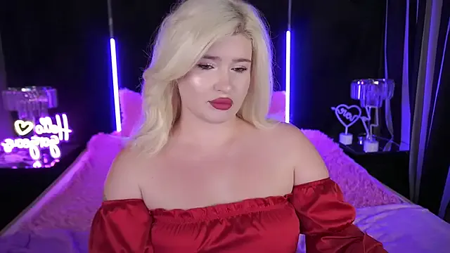 CocoSecretss on StripChat