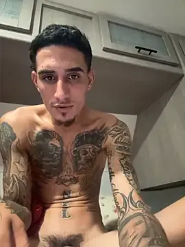 Cuban_4777 — Make me cum
