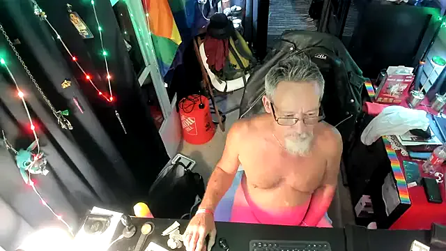 Daddysthick — In need of more Vacation Time