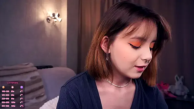 DevonaBucher — Morning vibes + air kiss <3