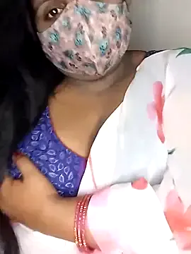 Divyahoty — Full nude