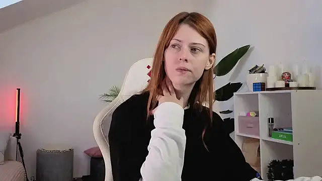 doll_lesli on StripChat 
