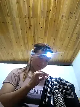 Dung_x — Freechat on StripChat