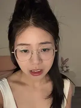 Ella-A9 on StripChat 
