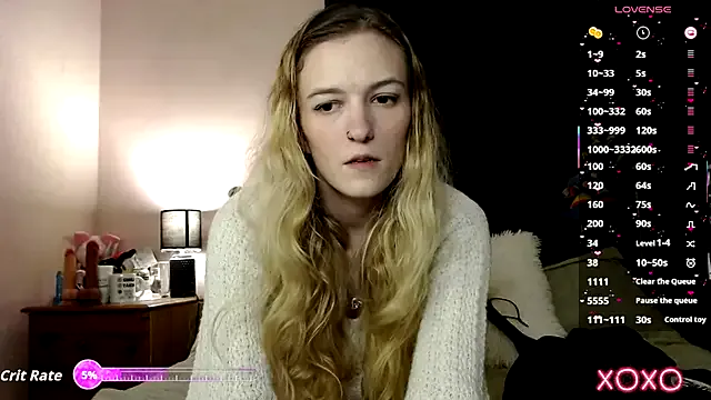 EllieeRose — play with pussy