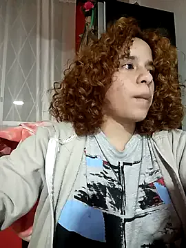 EmmaMelissa0521 on StripChat 