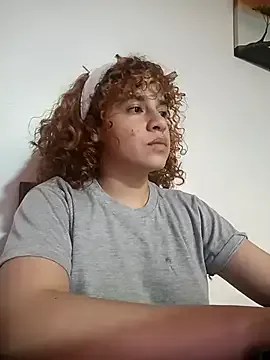 EmmaMelissa0521 on StripChat 