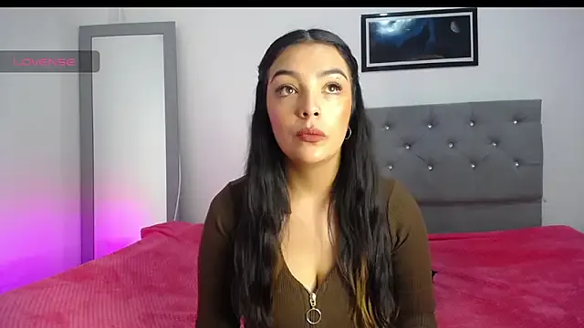 Esmeraldaa- on StripChat 