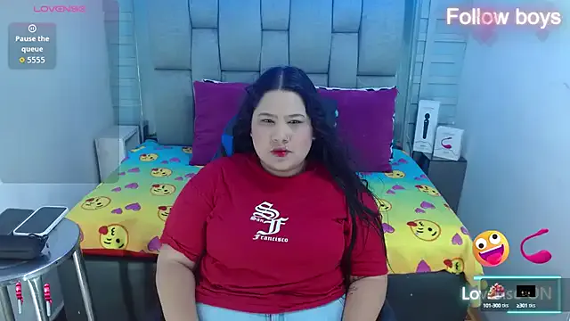 evelin_zaens on StripChat