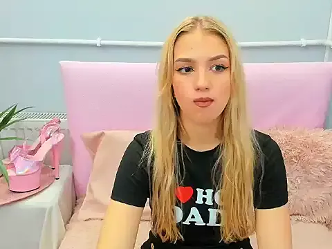 EvetteRose on StripChat 